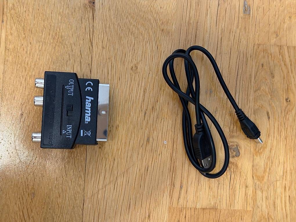 Unità & Adattatore: SCART zu RCA Adapter – Usato da Sumiswald venduto da MFMF02