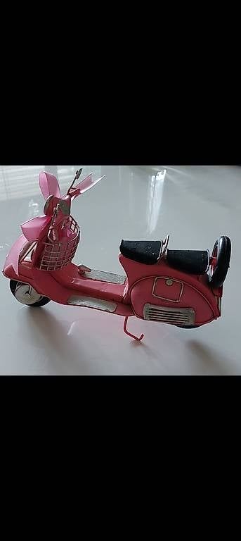 Alle Dekorationen: Vespa pink Deko – Gebraucht aus Untersiggenthal von GiuseppinaM