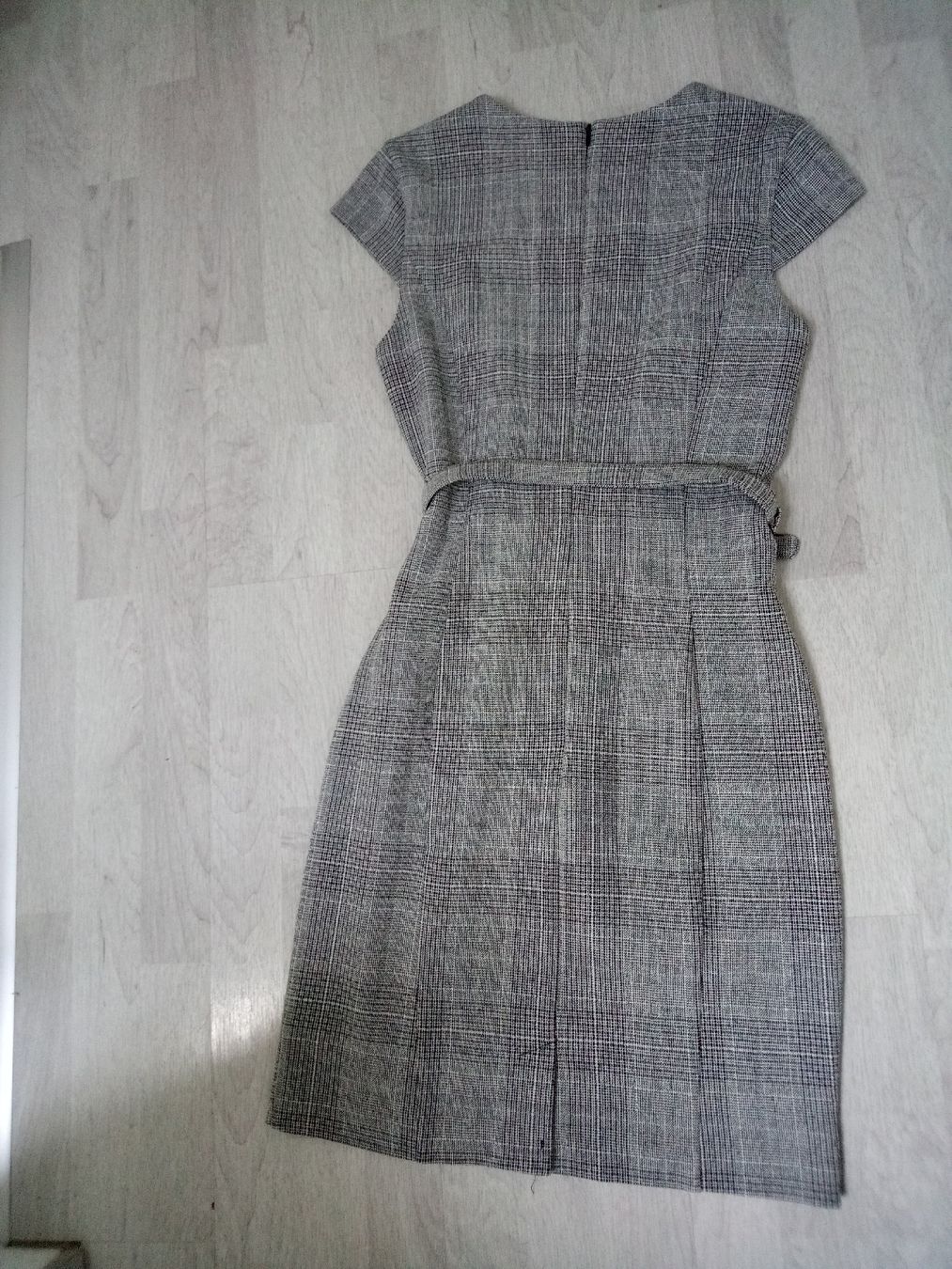 Robes: H&M Kleid Karo Grösse 36  – Neuf (Voir description) à Volketswil par Car1 1