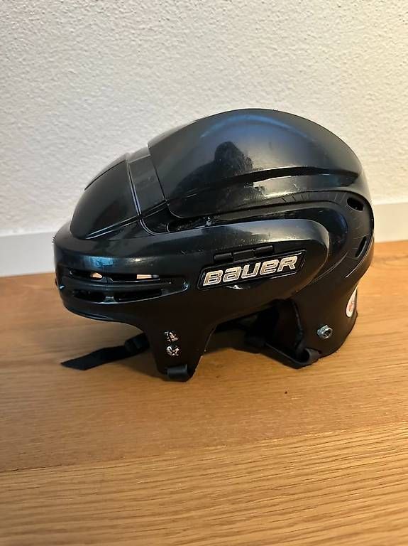 Caschi: Bauer Eishockeyhelm Senior Grösse L  schwarz – Usato da Sursee venduto da Spidie89 1