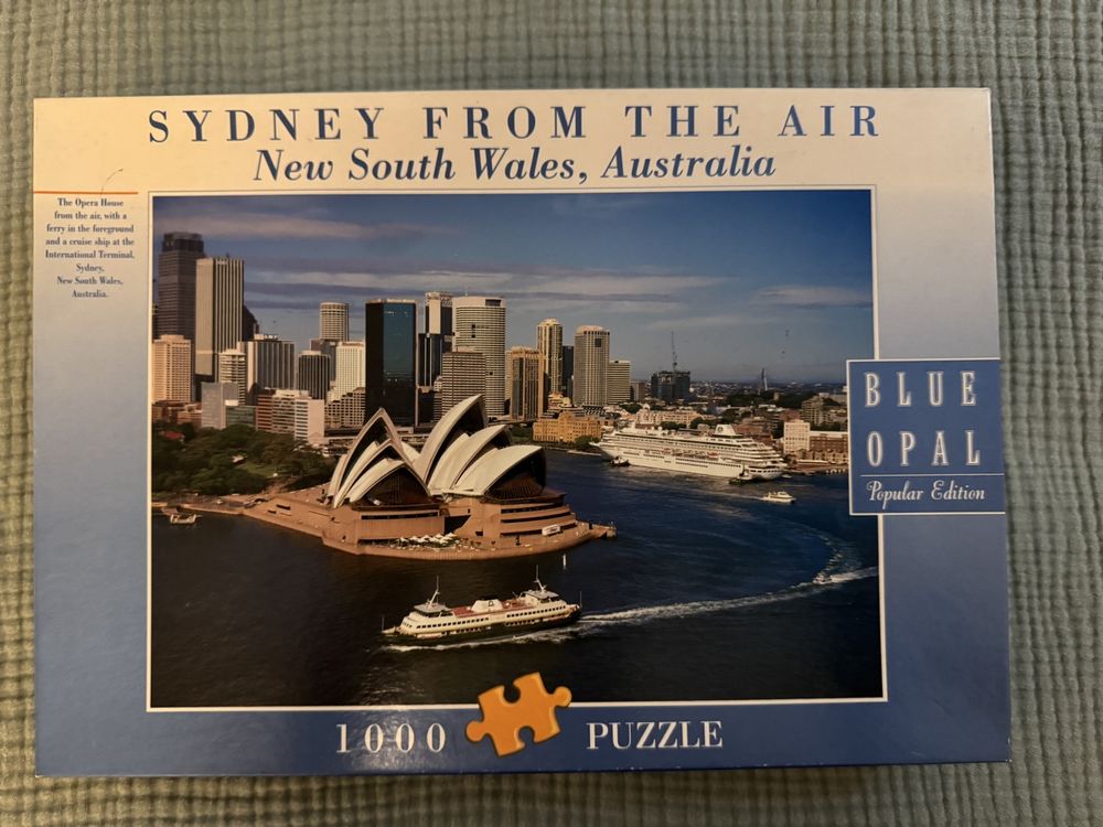 New York Puzzle Company – Sydney Opernhaus Puzzle, 1000 Teile, Vintage Poster Design, Fertig 67,6 X 48,9 Cm