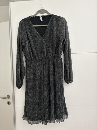 Schwarzes Glitzer Kleid ✨, Grösse L, perfekt für die Festtag