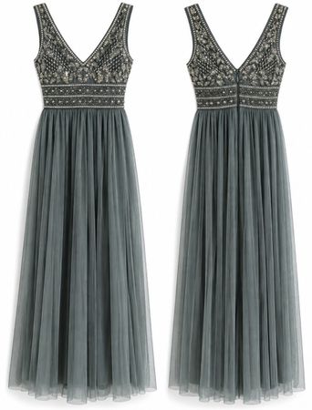 Elegantes Abendkleid in Salbeigrün