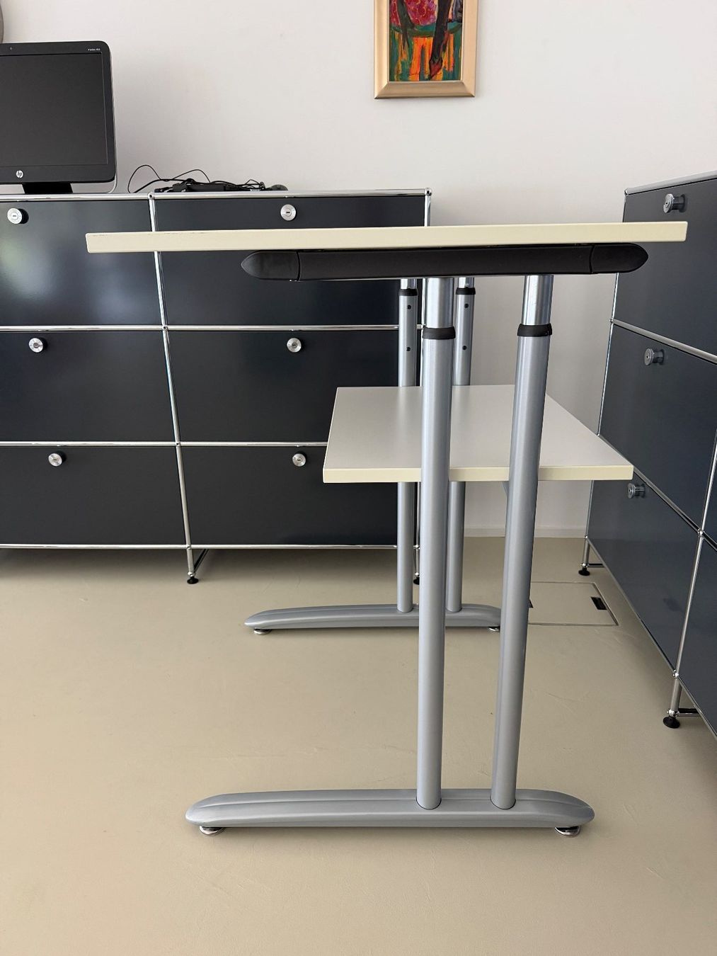 Scrivanie: Computer Hochtisch – Usato da Zug venduto da Sandylugano 1