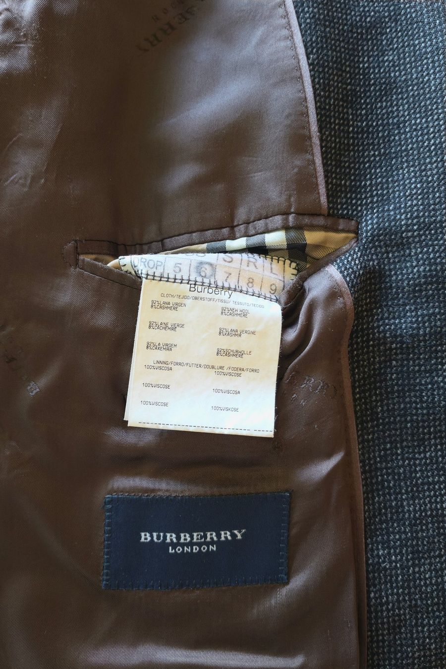 Burberry Giacche: Cachemire Burberry – Usato da Montreux venduto da prl_z2lr 7