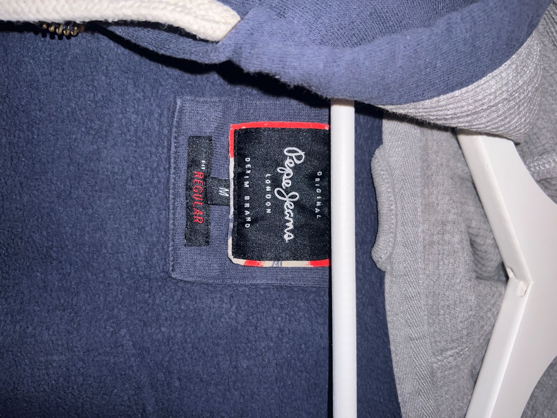 Pepe Jeans Maglioni & Felpe: Pepe Jeans Sweatshirt / Kapuzenpullover – Usato da Luzern venduto da Whateverr 2