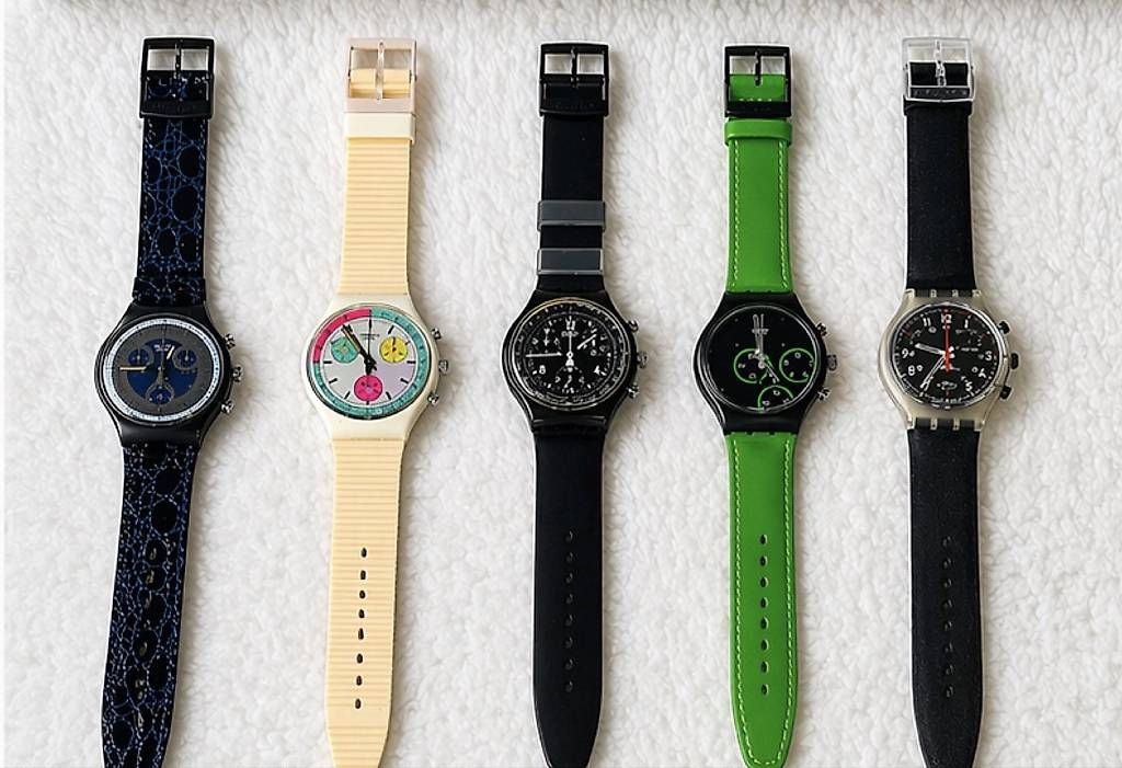 Orologi: Swatch Chrono & Color Set 5 Uhren – Usato da Uster venduto da barkingarky01 1
