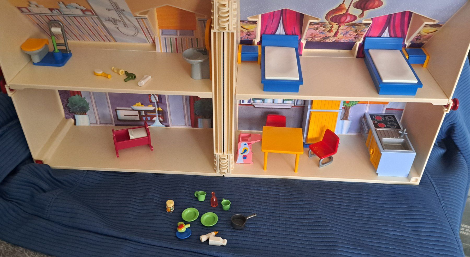 Figuren: Playmobil Mitnehm Puppenhaus – Gebraucht aus Breitenbach von Lucky0518 4