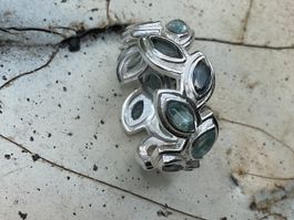 Wunderschöner Bandring, Silber mit Iolith u. Topas, Gr.54