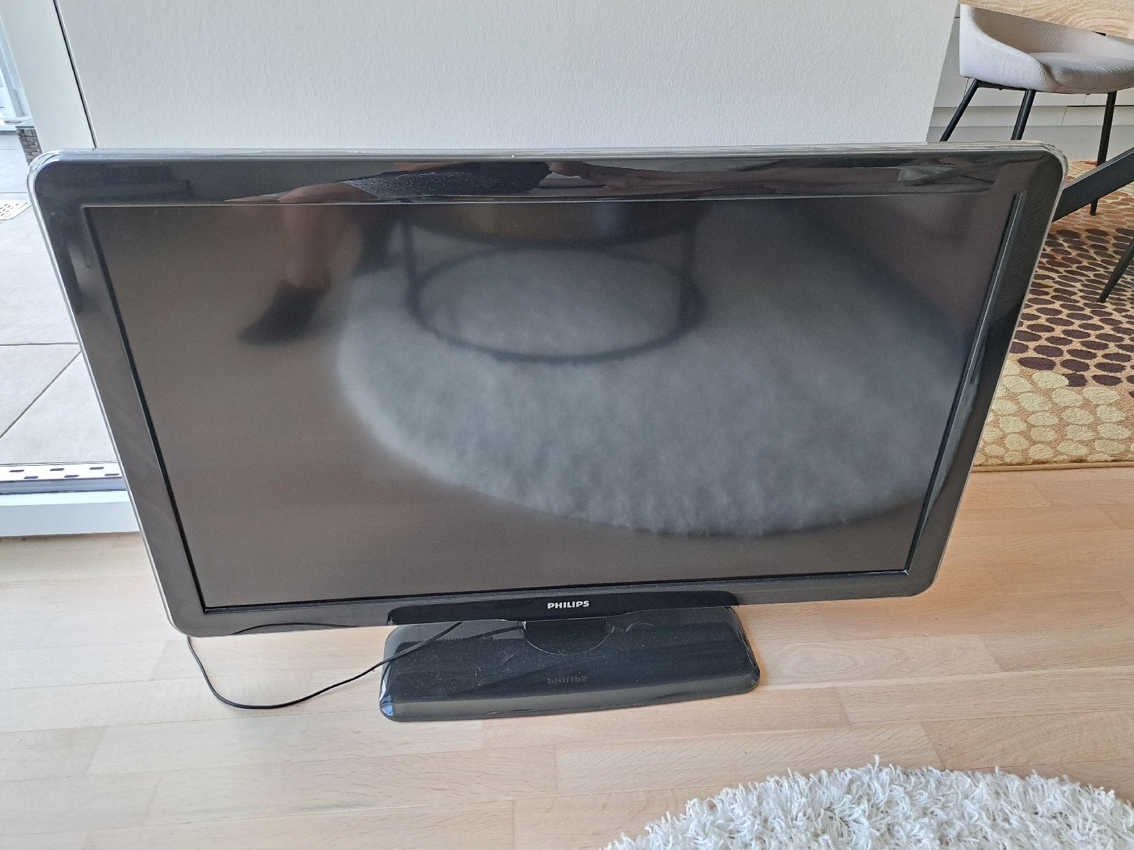 Philips Fernseher: Philips Fernseher – Gebraucht aus Laufen von Letsdrum 3