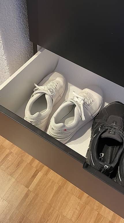 Ikea Cassettiere: Nordli Garderobe / schwarze Kommode – Nuovo (secondo la descrizione) da Würenlos venduto da kyr_ms6z 1