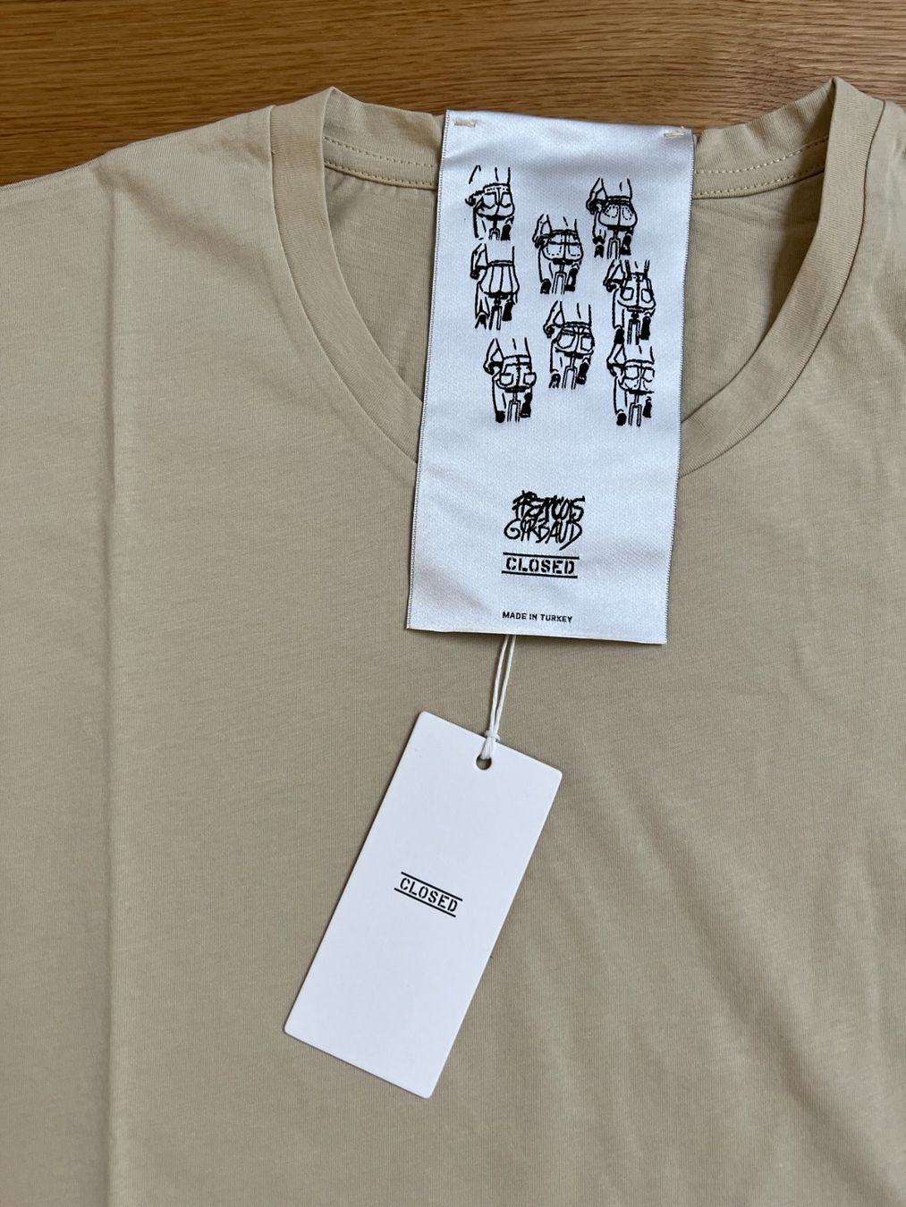 Closed T-shirt: Original CLOSED T-Shirt, NEU, Grösse S – Nuovo e nell'imballaggio originale da Biel-Benken BL venduto da Aplus0 1