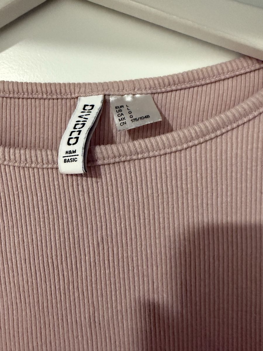 H&M T-Shirts: Damen Shirt H&M Basic Grösse L Rosa  – Gebraucht aus Basel von pau_8zcp 1