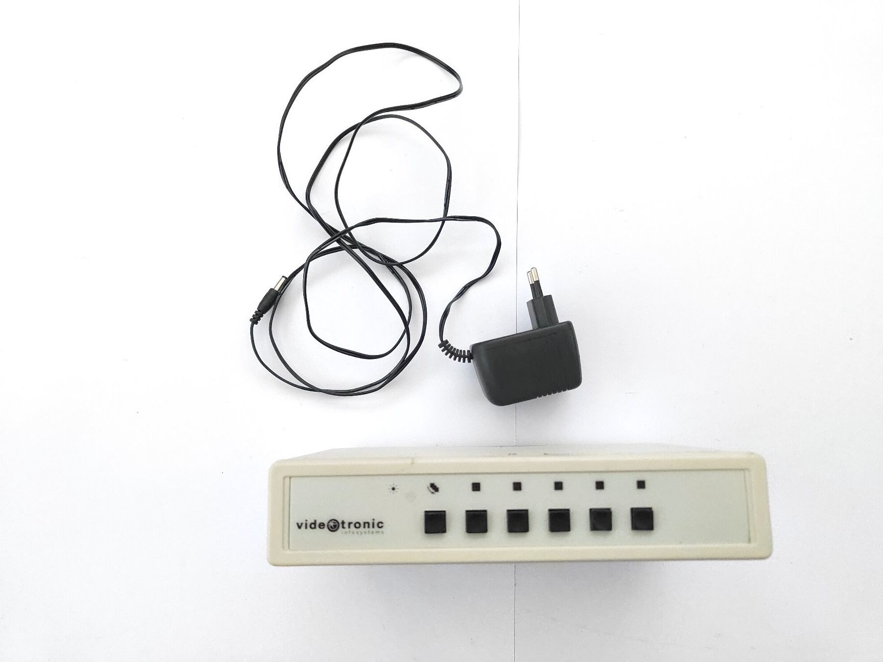 Console di mixaggio: Videotronic Videosystem Live-Videoswitcher – Usato da Zürich venduto da mobilix 2