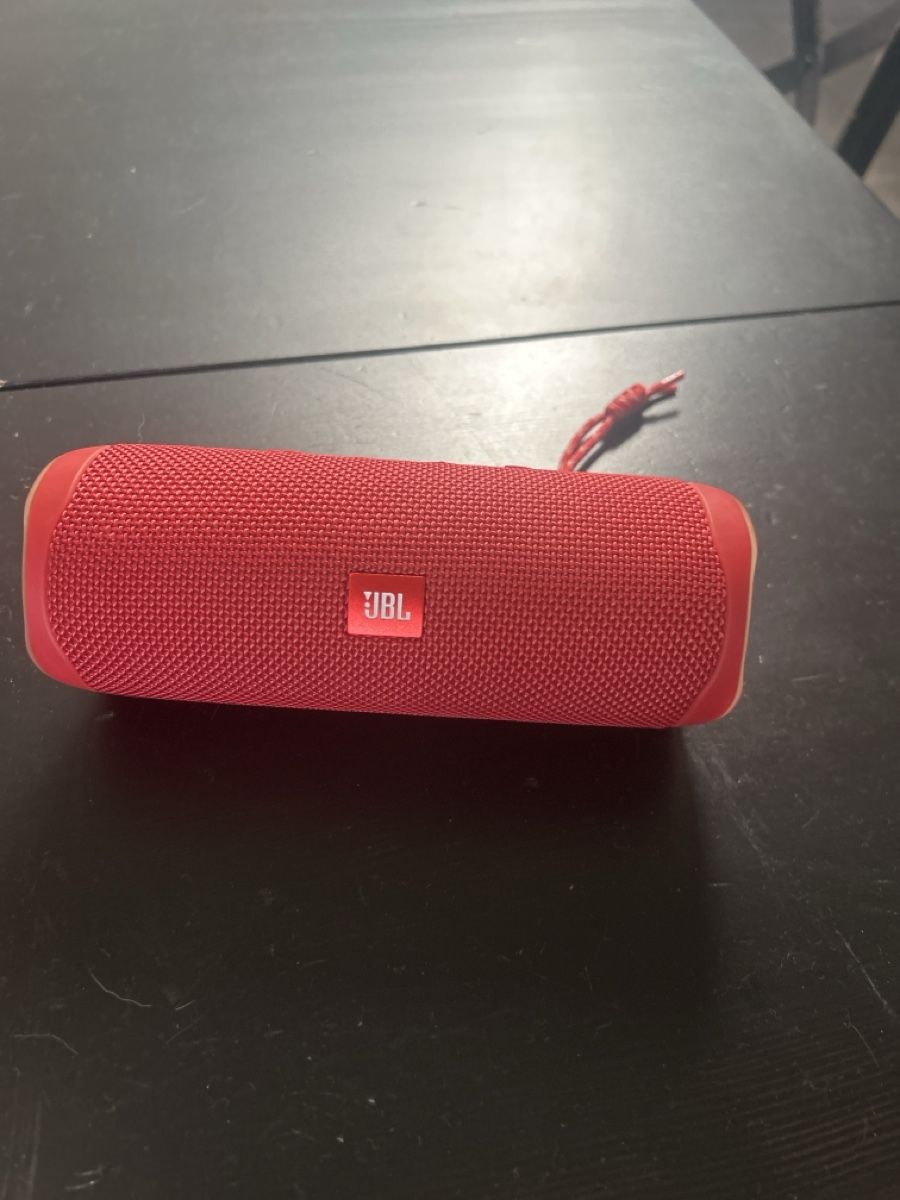 JBL Casse acustiche: JBL Flip 5 rot Lautsprecher – Usato da Niederweningen venduto da nitschkephotography 1