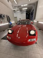 Mazda MX-5 Cabriolet rot 160'523 km Baujahr 1995