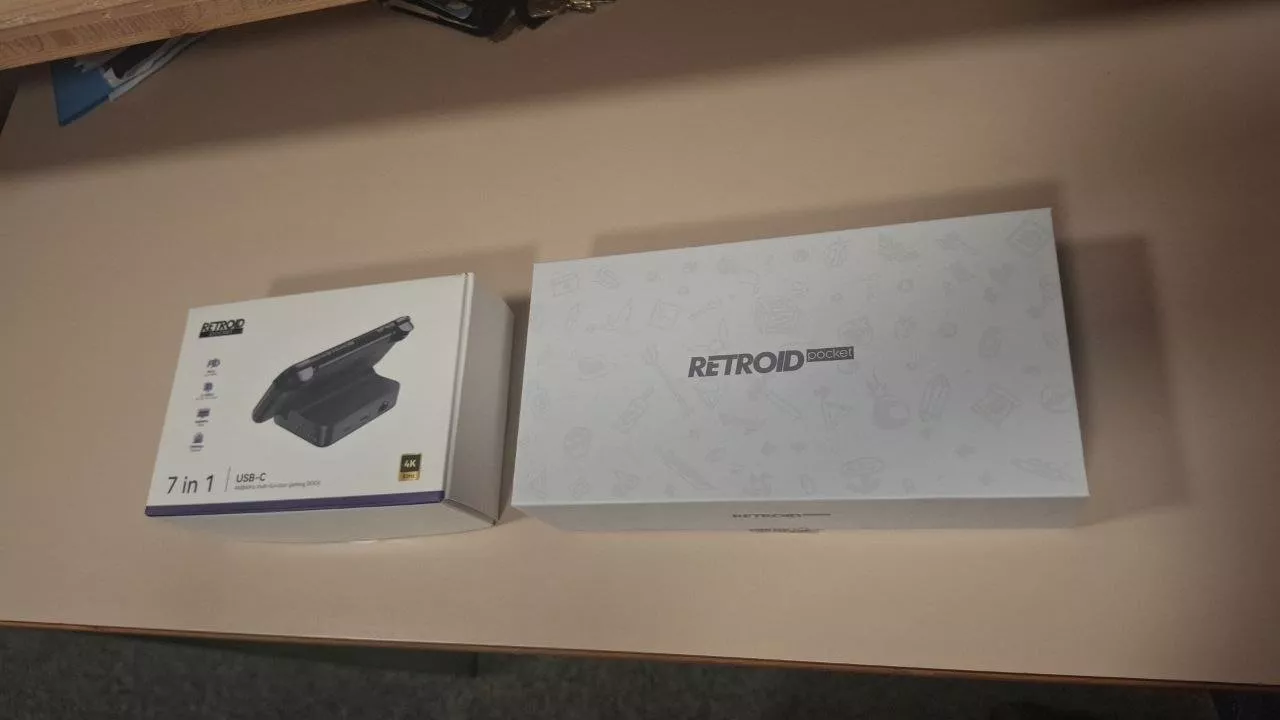Retroid Console: Retroid Pocket 4 + Dock – Usato da Villeret venduto da 450_bushma 2