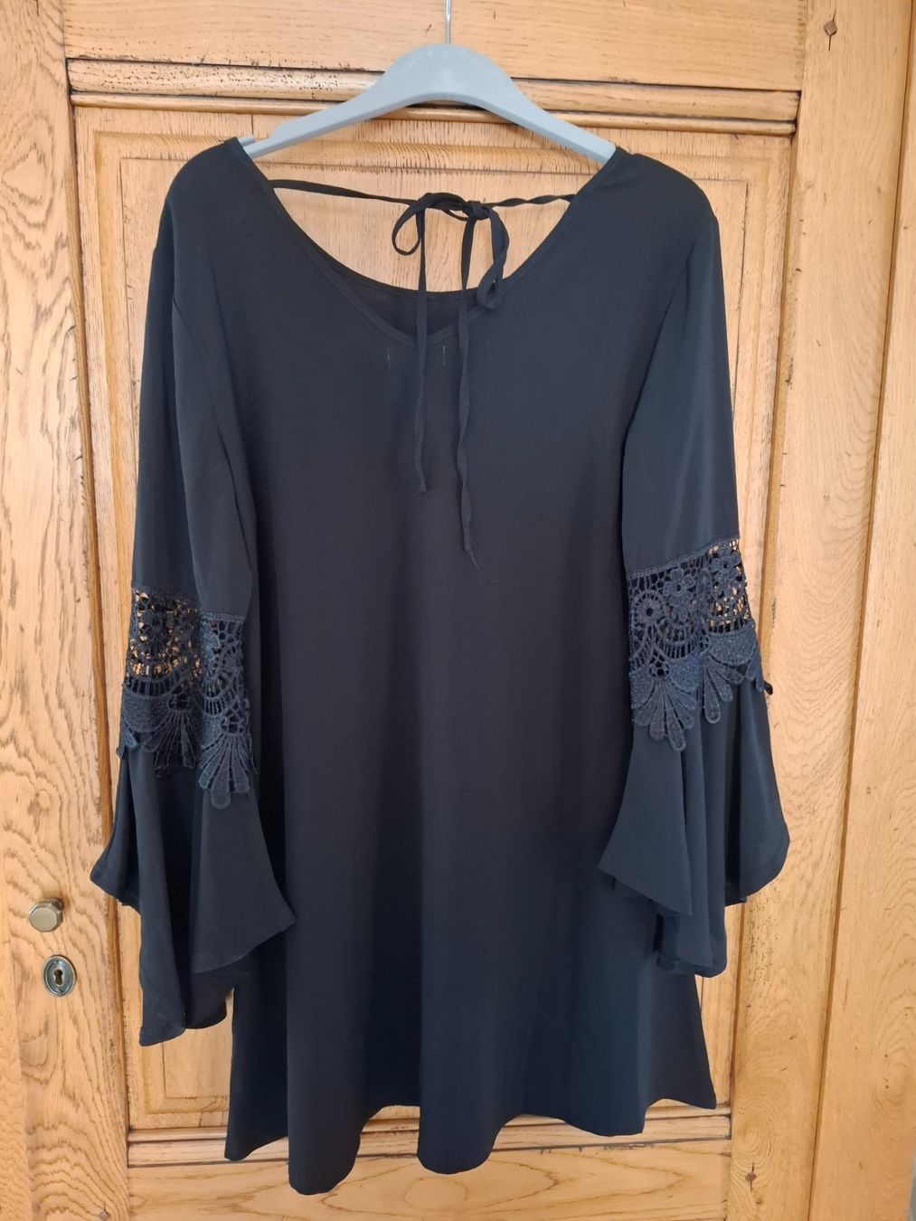 Robes: Robe marque Molly Bracken - taille S - excellent état – D'occasion à Meinier par Gattuso22 2