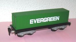 HAG 0: Flachwagen 4 achsig beladen mit Evergreen Container