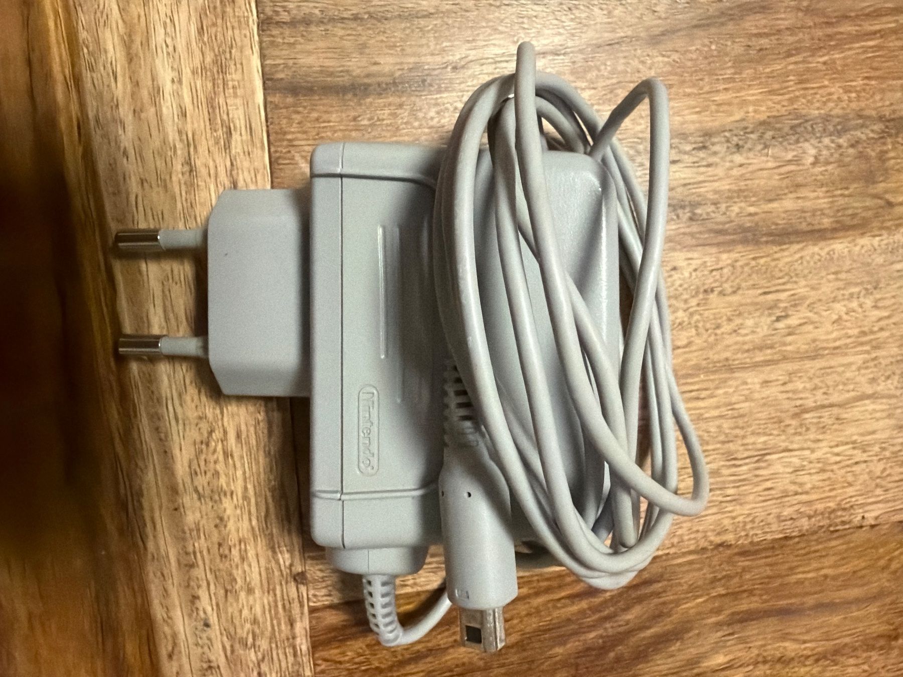 Nintendo Konsolen: Nintendo 2DS Konsole - Homebrew – Gebraucht aus Dietikon von cig_isc 5