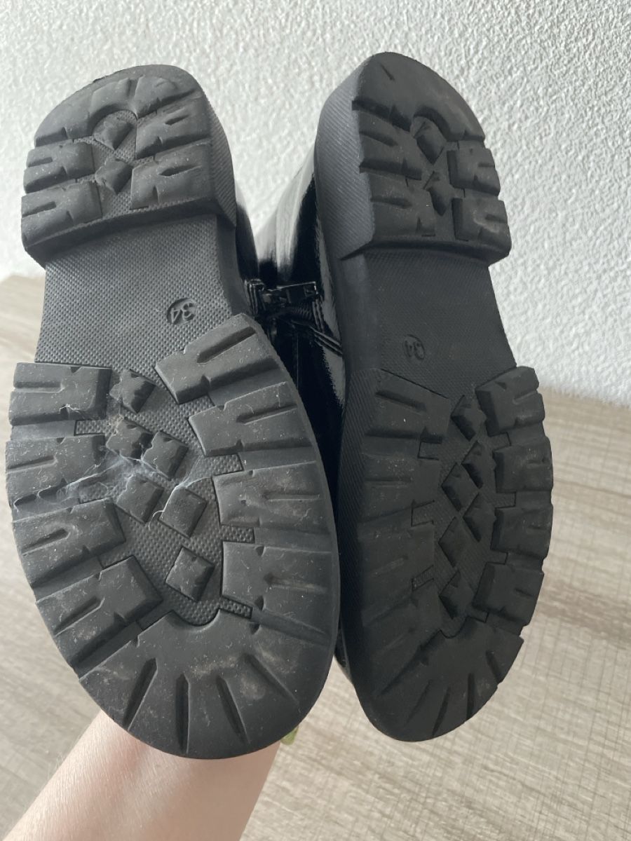 H&M Scarpe per ragazze: Bottines fille 34 noir – Usato da Sornard (Nendaz) venduto da Dodo8117 3