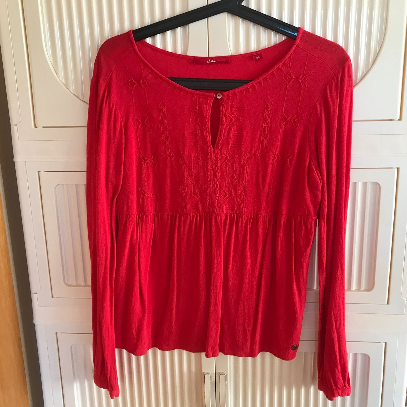 S.Oliver T-shirt: Rotes s.Oliver Shirt, Viskose, Gr. 38 - Herbst Schnäppchen – Nuovo (secondo la descrizione) da Brunnenthal venduto da Eco07
