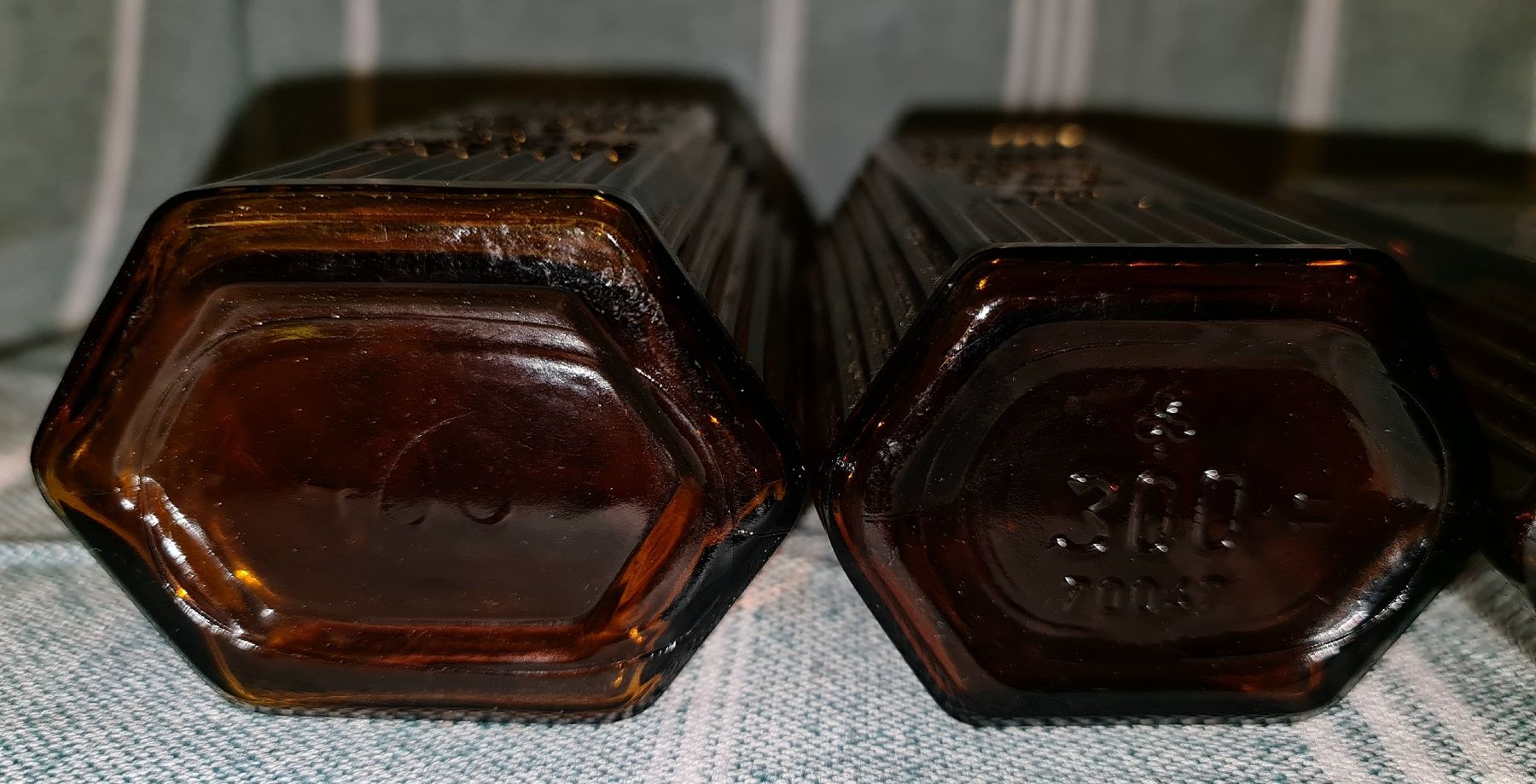 Accessori da laboratorio: Bouteilles de pharmacie / lot. – Usato da Cortaillod venduto da signep 6
