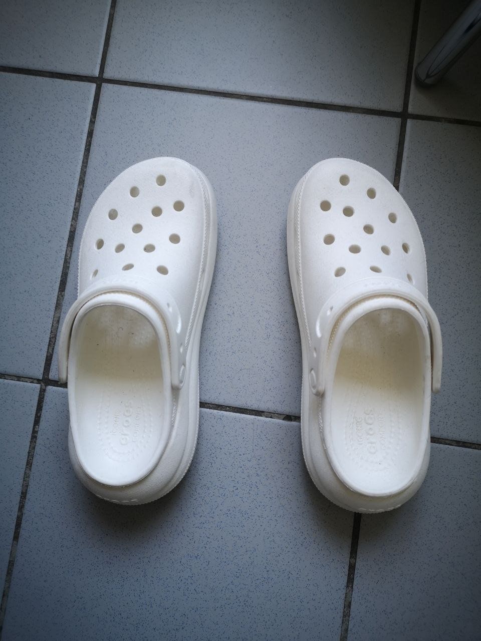 Crocs Herrenschuhe: Plateau Clogs Crocs (Gr. 40) – Gebraucht aus Basel von djspaghetti 4