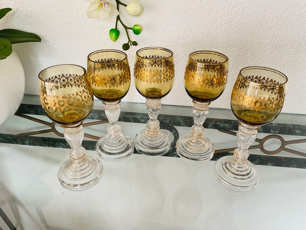 Vintage Weingläser-Set – 284 Ml, Farbiges Glas, Geprägtes Muster, Hochklar & Spülmaschinengeeignet