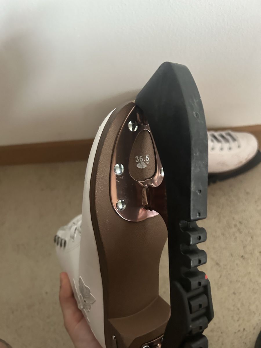 Pattini da ghiaccio: Bladerunner Diva Schlittschuhe  – Usato da Wolfhausen venduto da eil_jc5j 3