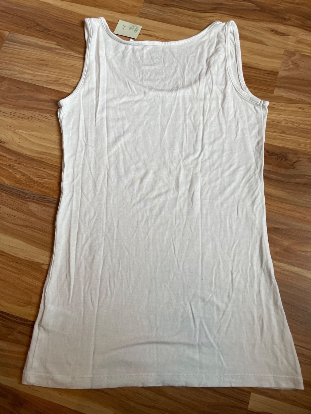 T-Shirts: Trägershirt Grösse S – Neu (gemäss Beschreibung) aus Neuenkirch von balani 1