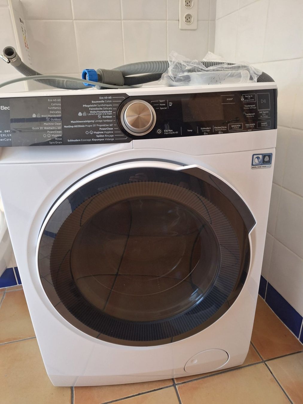 Electrolux Lavatrici: Machine à laver et sécher Electrolux WTSK4IE500 – Usato da Vollèges venduto da Tmoulin