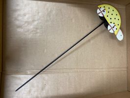 Gartensteckfigur gelb mit Halter