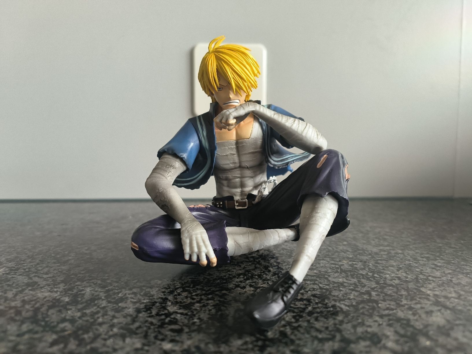 Figurines: One Piece Figur Vinsmoke Sanji – D'occasion à Emmenbrücke par Marco01334