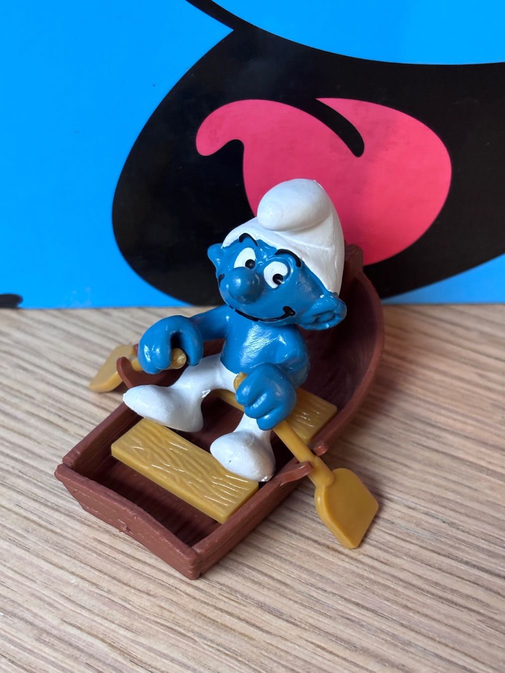 Schleich Figurines: Schlumpf im Ruderboot – D'occasion à Lyss par Duckszone