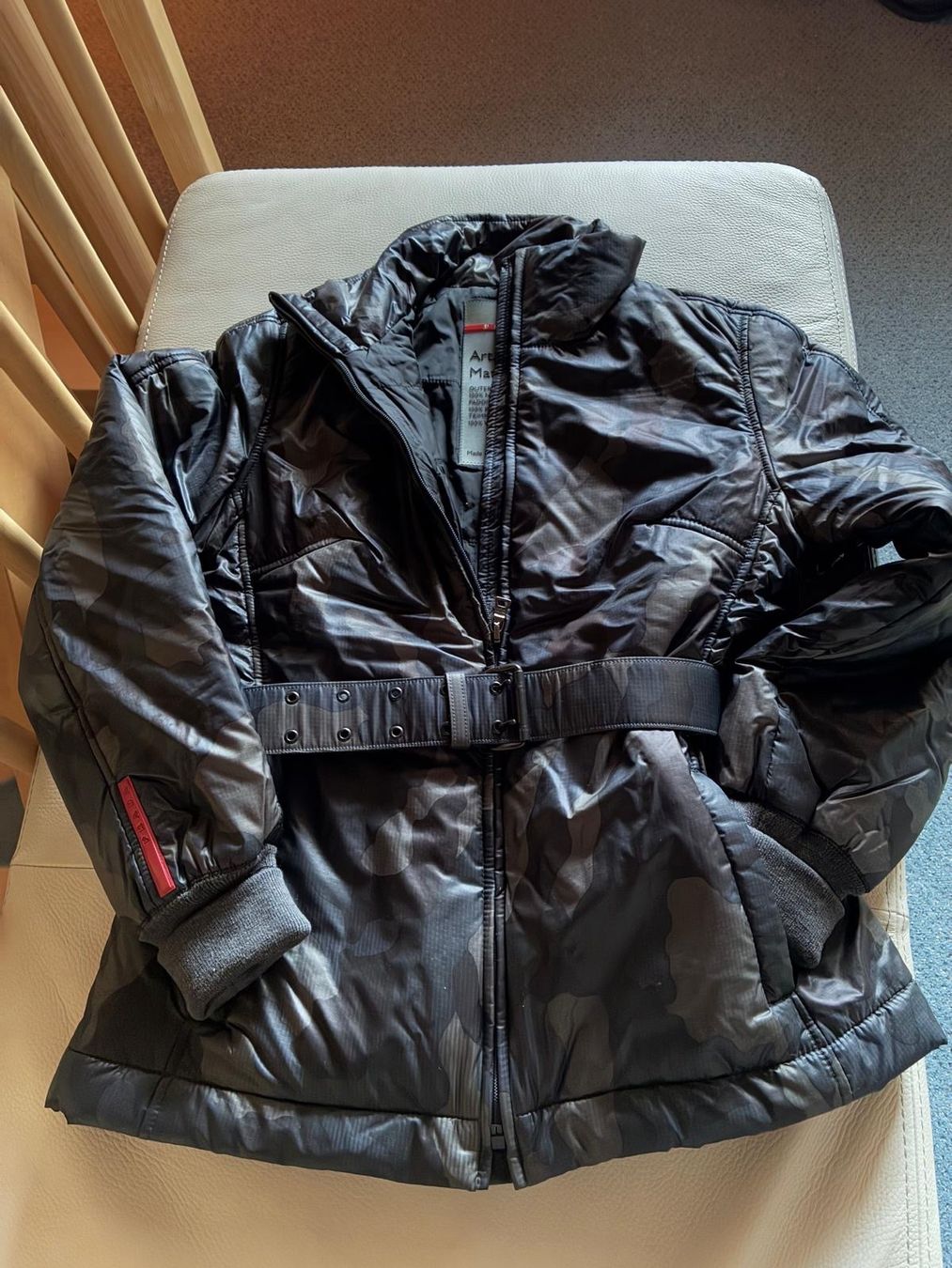 Prada Vestes: PRADA – Neuf (Voir description) à Rümlang par har_z6qv 3