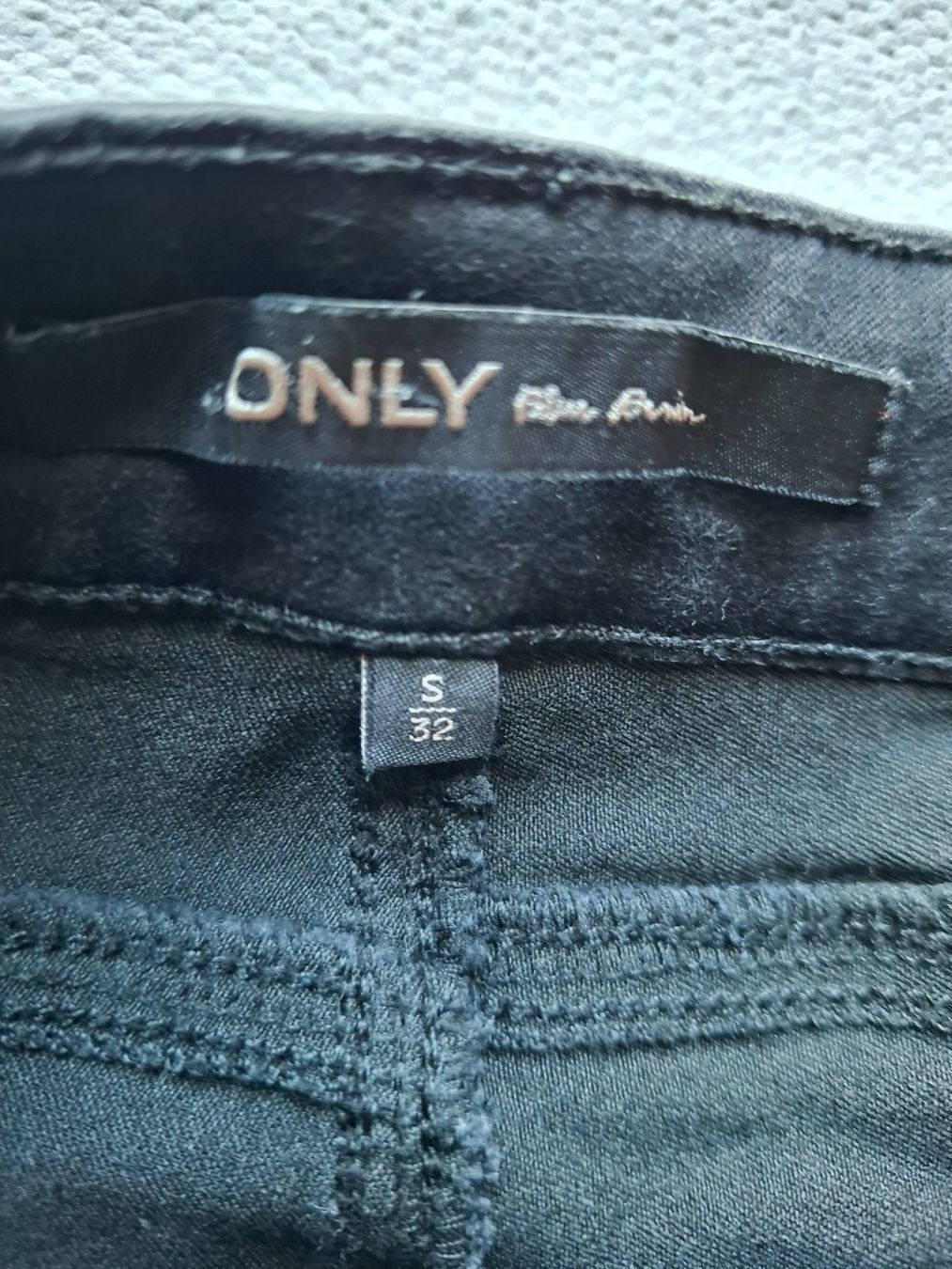 Only Pantaloni: Cargohose Only, Grösse S – Usato da Thun venduto da Justin8 2