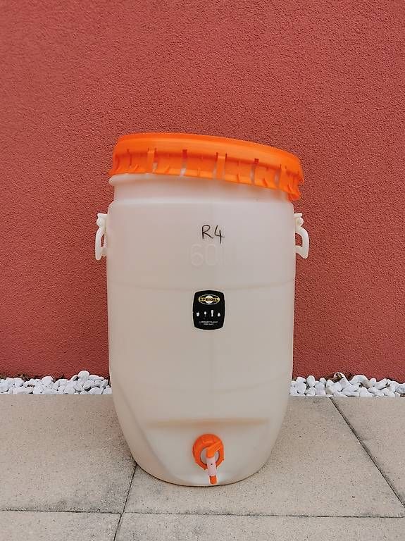 Sonstiges: Cuve de fermentation capacité 60 litres en PE alimentaire  – Gebraucht aus La Neuveville von Esteban_BDM 1