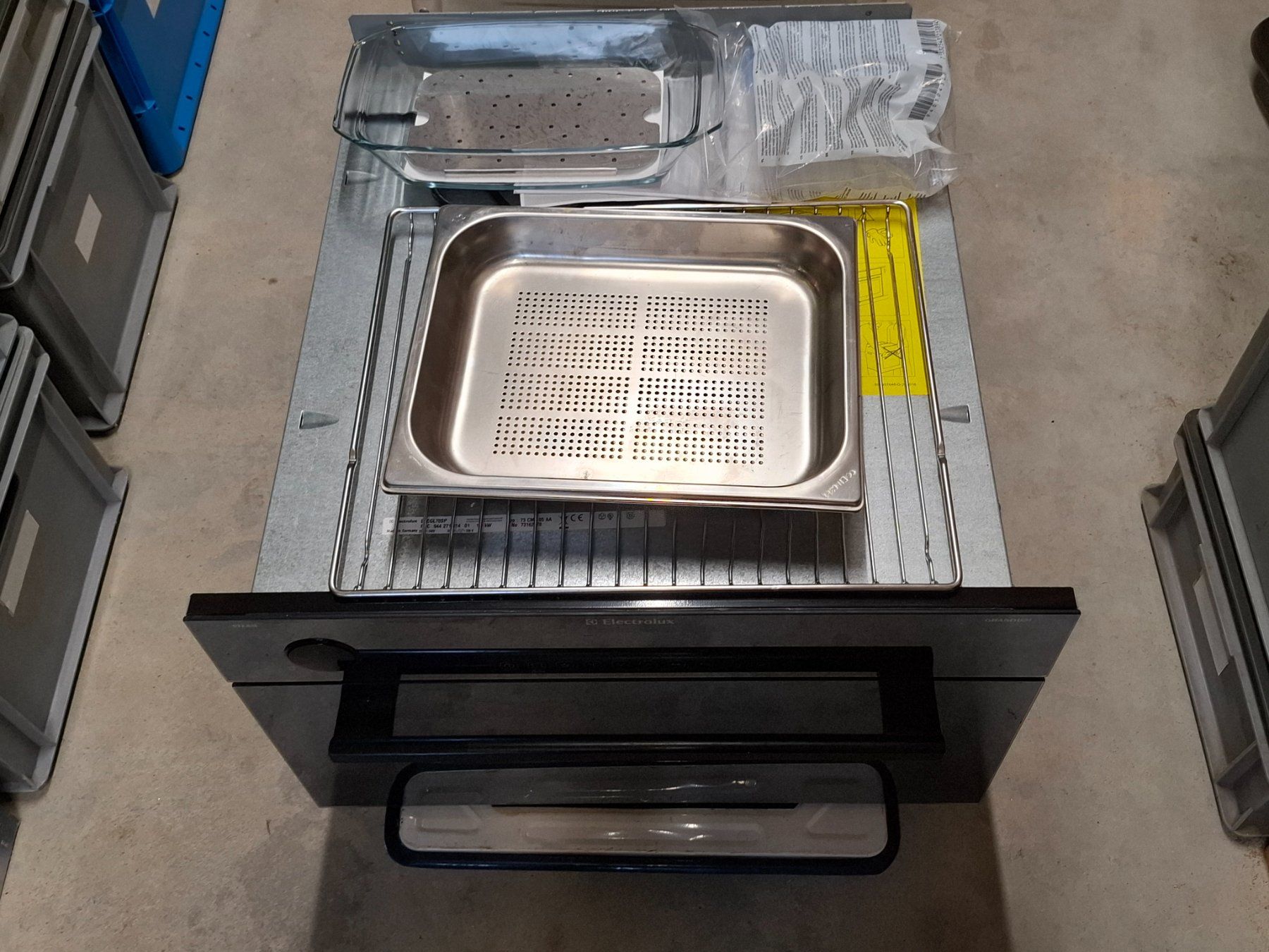 Electrolux Elettrodomestici da cucina: Electrolux steamer EBCGL70SP – Nuovo (secondo la descrizione) da Frauenfeld venduto da Jepebe 3