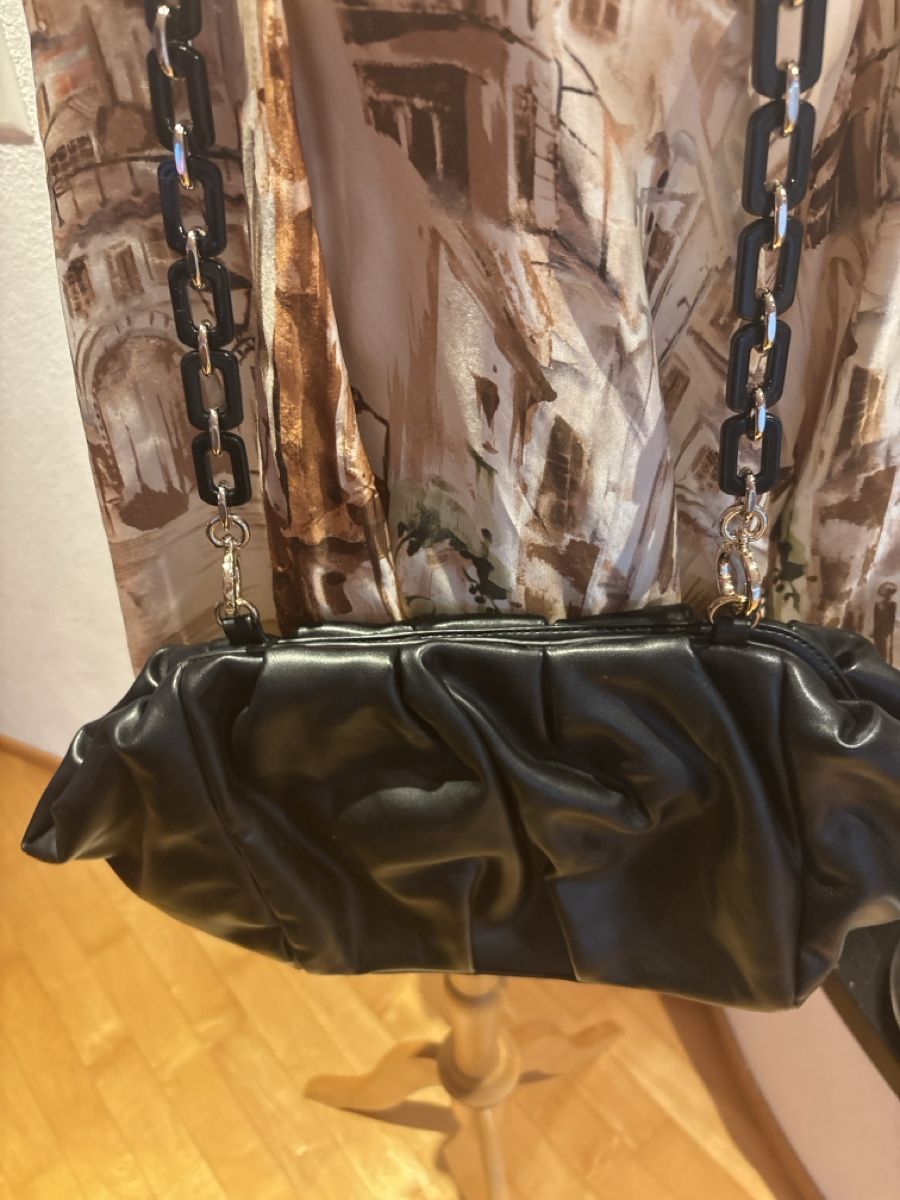 Sacs femmes: Clutch Falten Tasche – D'occasion à Embrach par Dmoney 1