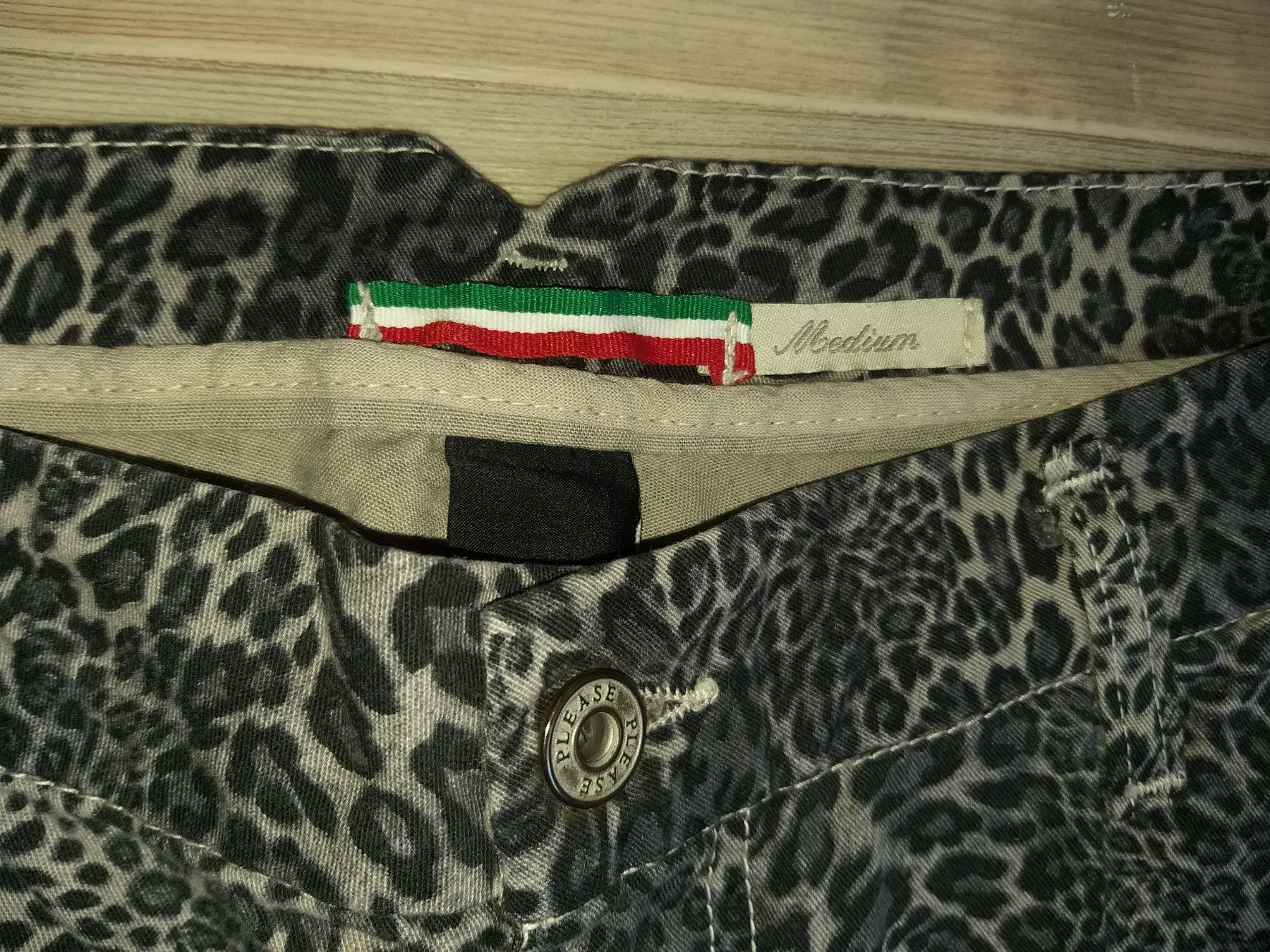 Please Jeans Jeans: Jeans PLEASE P07      Taille / Grosse M – Usato da Cossonay-ville venduto da Super-Price-Quality 3