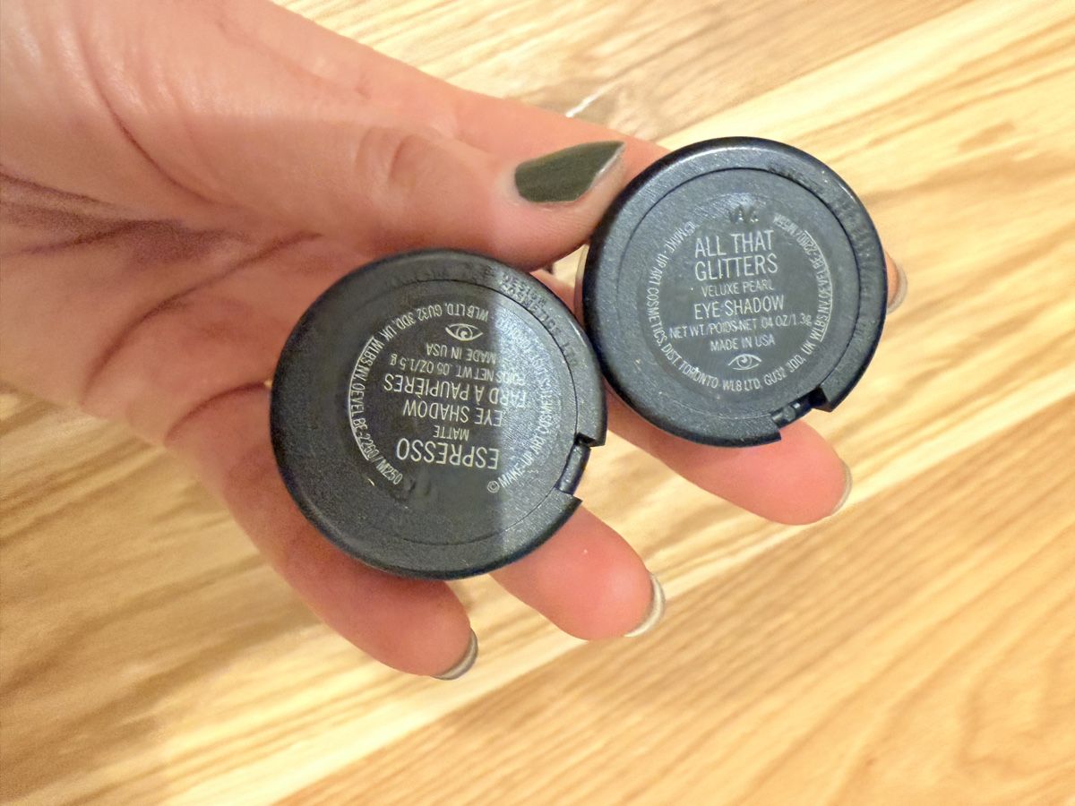 Make-up: MAC Lidschatten  – Gebraucht aus Dotzigen von White_Warrior 1