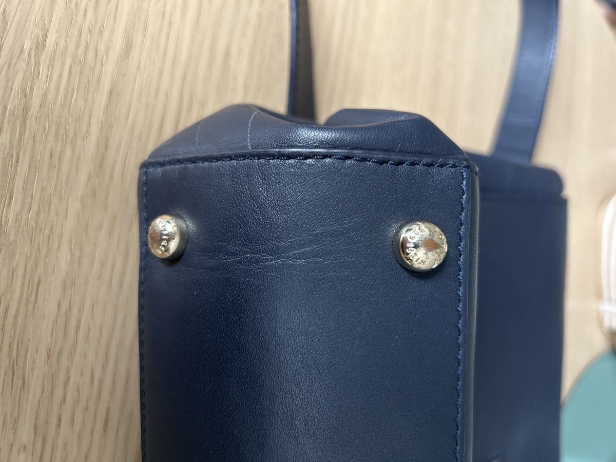 Tommy Hilfiger Taschen für Damen: Tommy Hilfiger Handtasche, Leder, Dunkelblau – Gebraucht aus Glattfelden von tiger1989 2