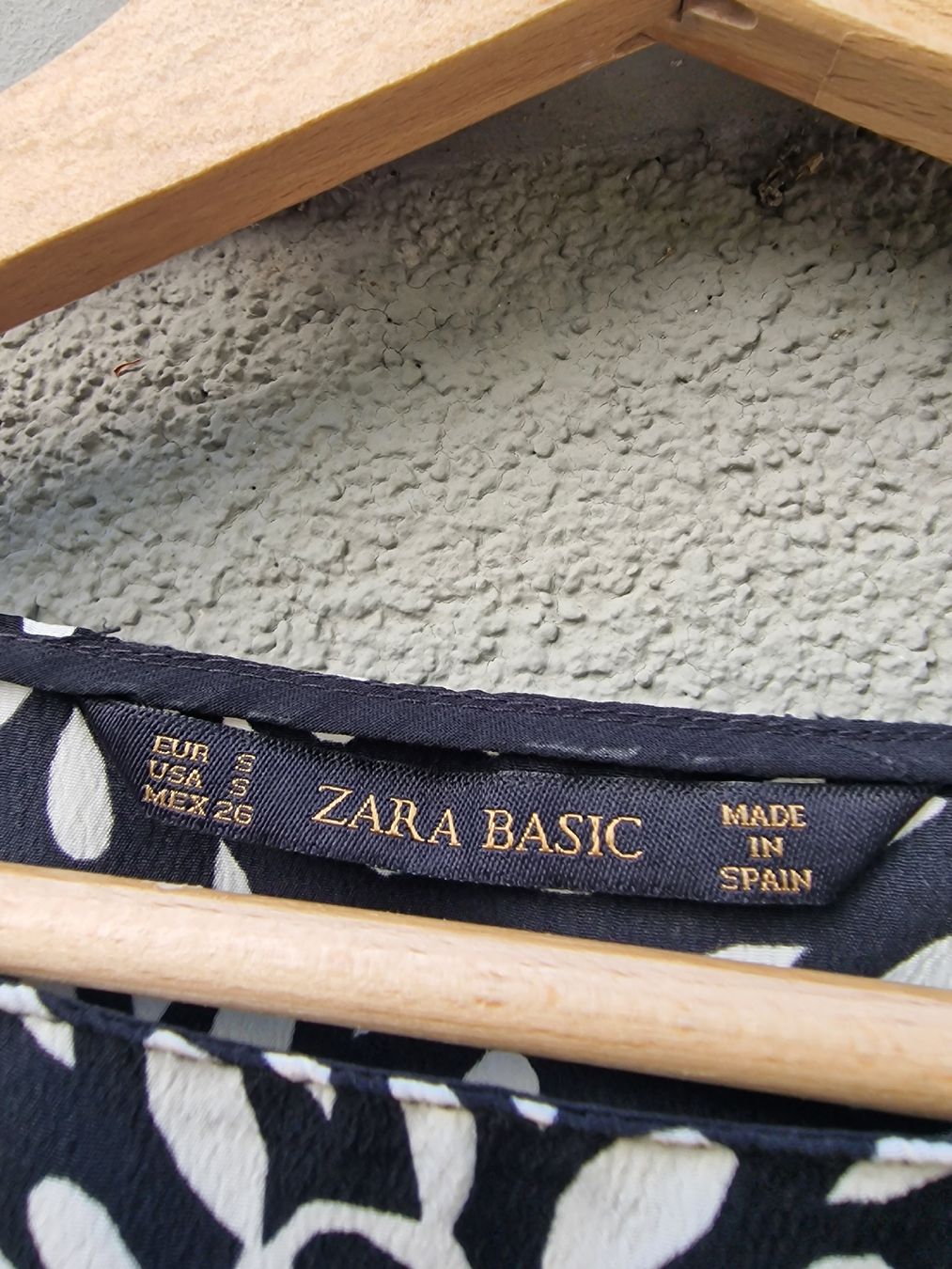 Zara Lotti di vestiti: Zara Set S/M – Usato da Basel venduto da chingson 1