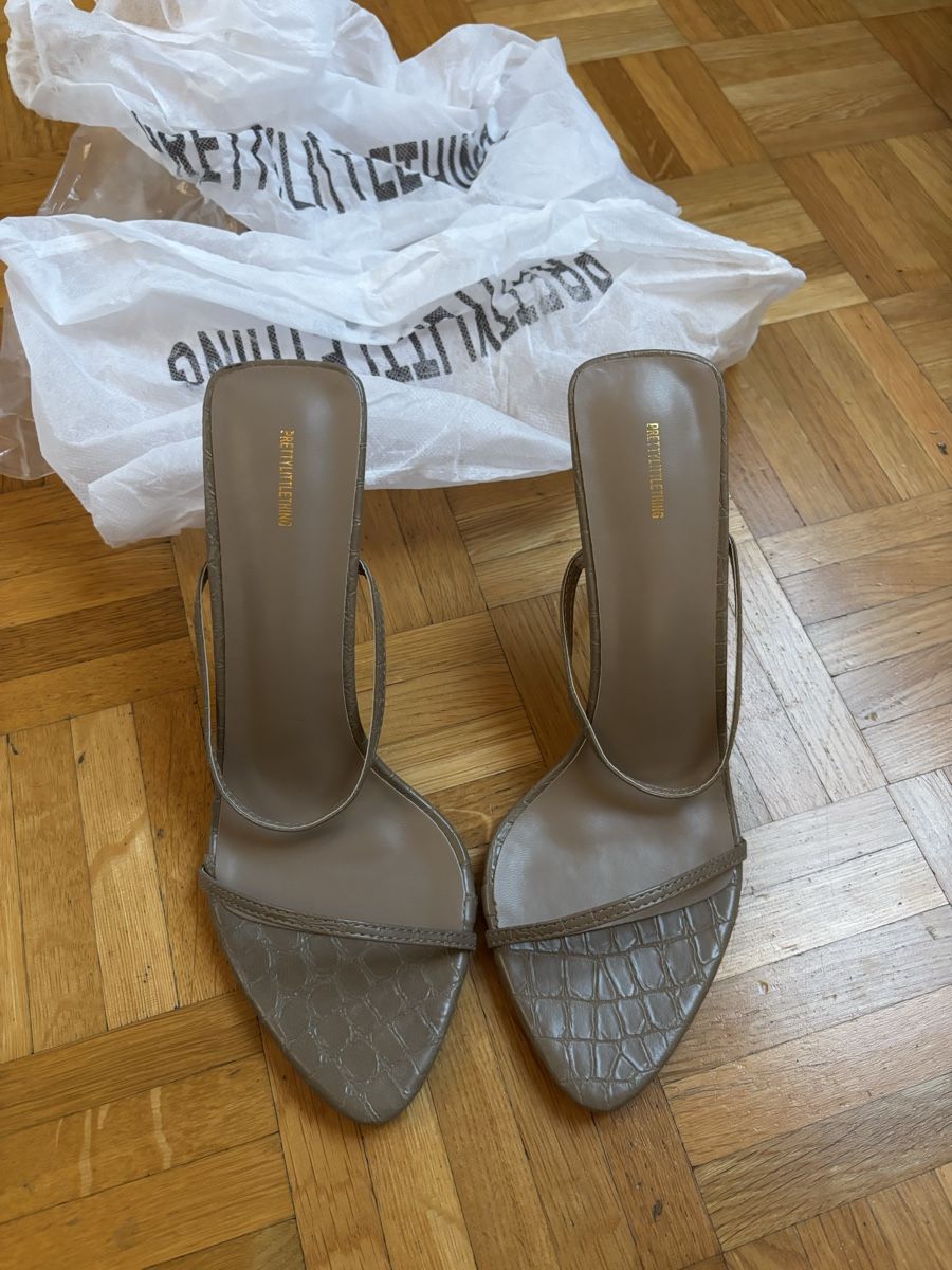 Schuhe für Mädchen: Talons plt – Neu und originalverpackt aus Vouvry von sha_rk5q