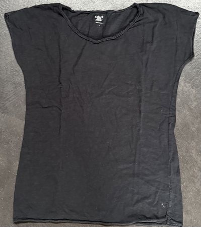 Schwarzes Bio Baumwoll Shirt, Grösse L - Sommer Sale!