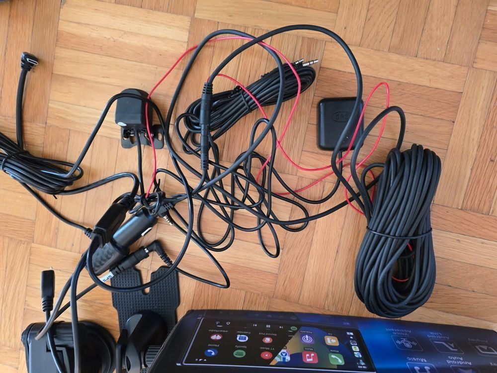 Multimediaplayer & Streamer: Carplay Android Monitor – Gebraucht aus Chavannes des bois von JustST2 5