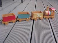 Spielzeugbahn, Holzzug
