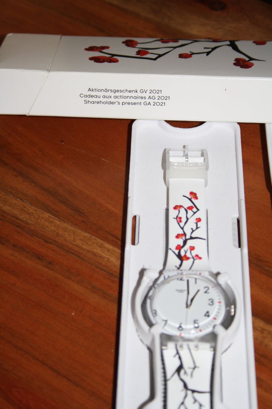 Swatch Uhren: SWATCH GV Uhr 2021 – Neu und originalverpackt aus Reinach BL von Runni 1