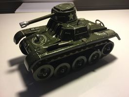 Alter grosser Blechpanzer ”GAMA” Germany 50er Jahre